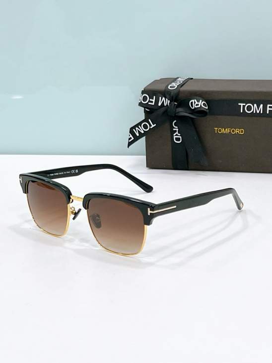 Picture of Tom Ford Sunglasses _SKUfw77096613fw